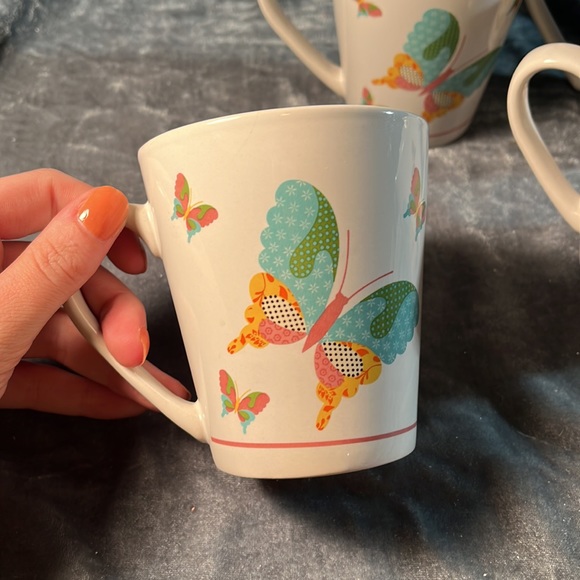 Butterfly Mugs - Picture 2 of 4